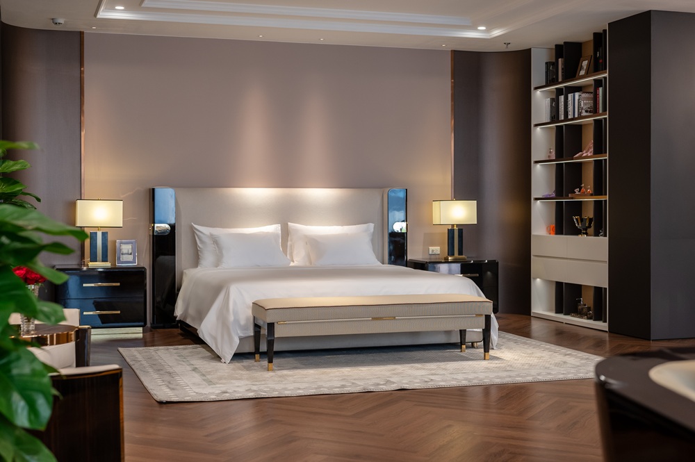 Giường ngủ cao cấp nhập khẩu nên chọn chất liệu, kết cấu như thế nào để phù hợp